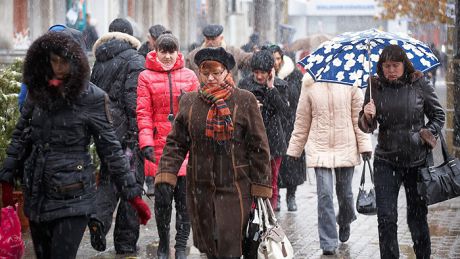 В пятницу, субботу и воскресенье переменная облачность и плюс один.