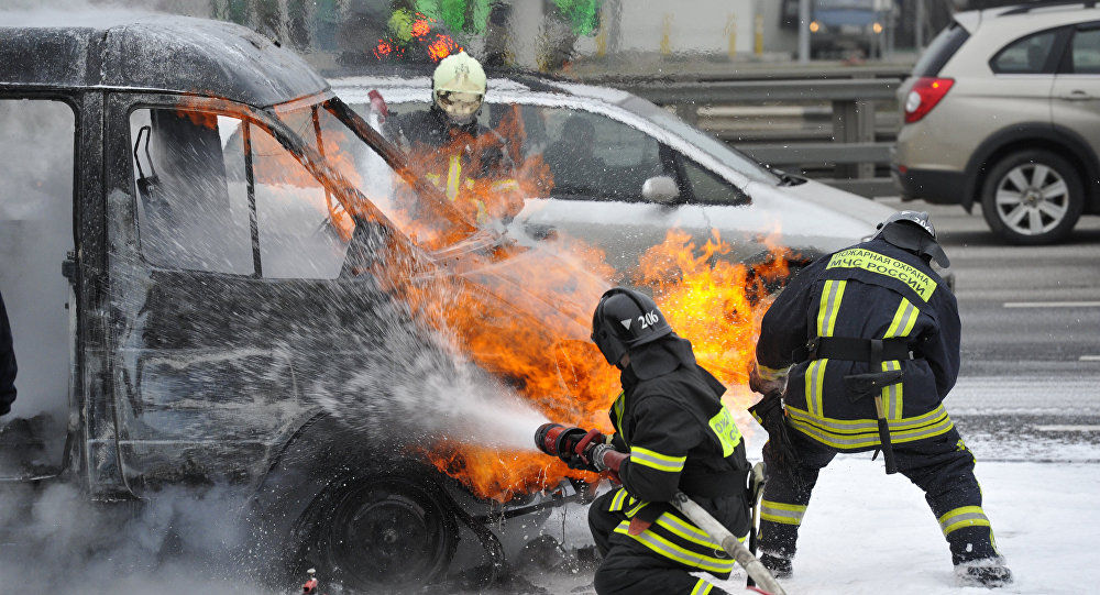 Doi oameni au ars în maşini, într-un accident produs pe şoseaua Chișinău-Soroca. Foto: Sputnik/ Алексей Куденко
