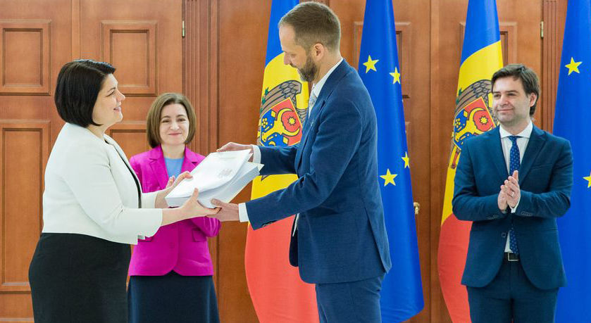 ПСРМ требует опубликовать анкету для вступления Молдовы в ЕС.