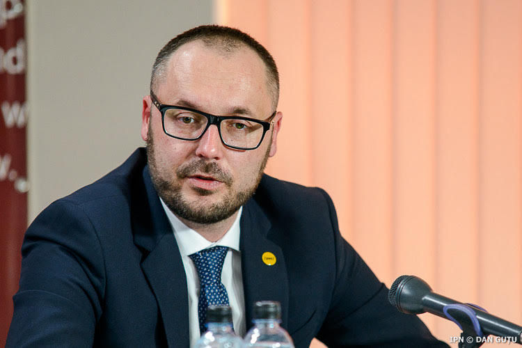 Литвиненко: Стояногло показал свое поражение в борьбе с коррупцией.