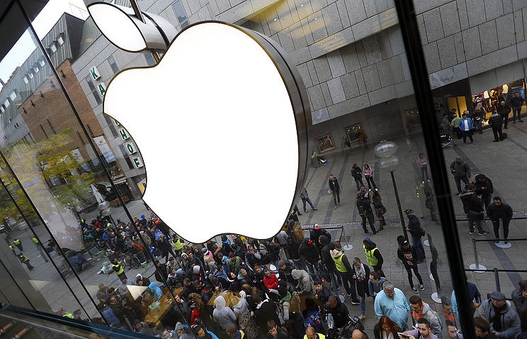 Apple уволила десятки разработчиков беспилотного автомобиля.