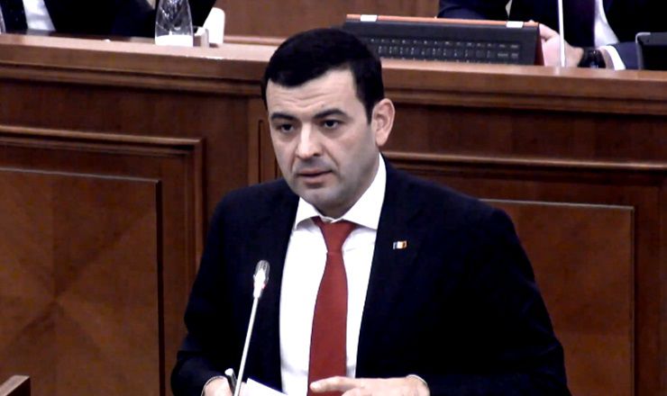 Вотум недоверия министру экономики Кириллу Габуричу провалился