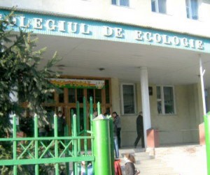Cauza penală de învinuire a tânărului a fost trimisă în Judecătoria sectorului Botanica.