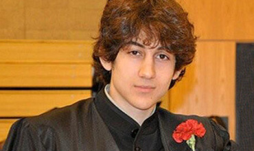 Autoritățile americane au anunțat în cursul nopții de vineri spre sâmbătă că al doilea suspect în cazul atacurilor din Boston a fost arestat.