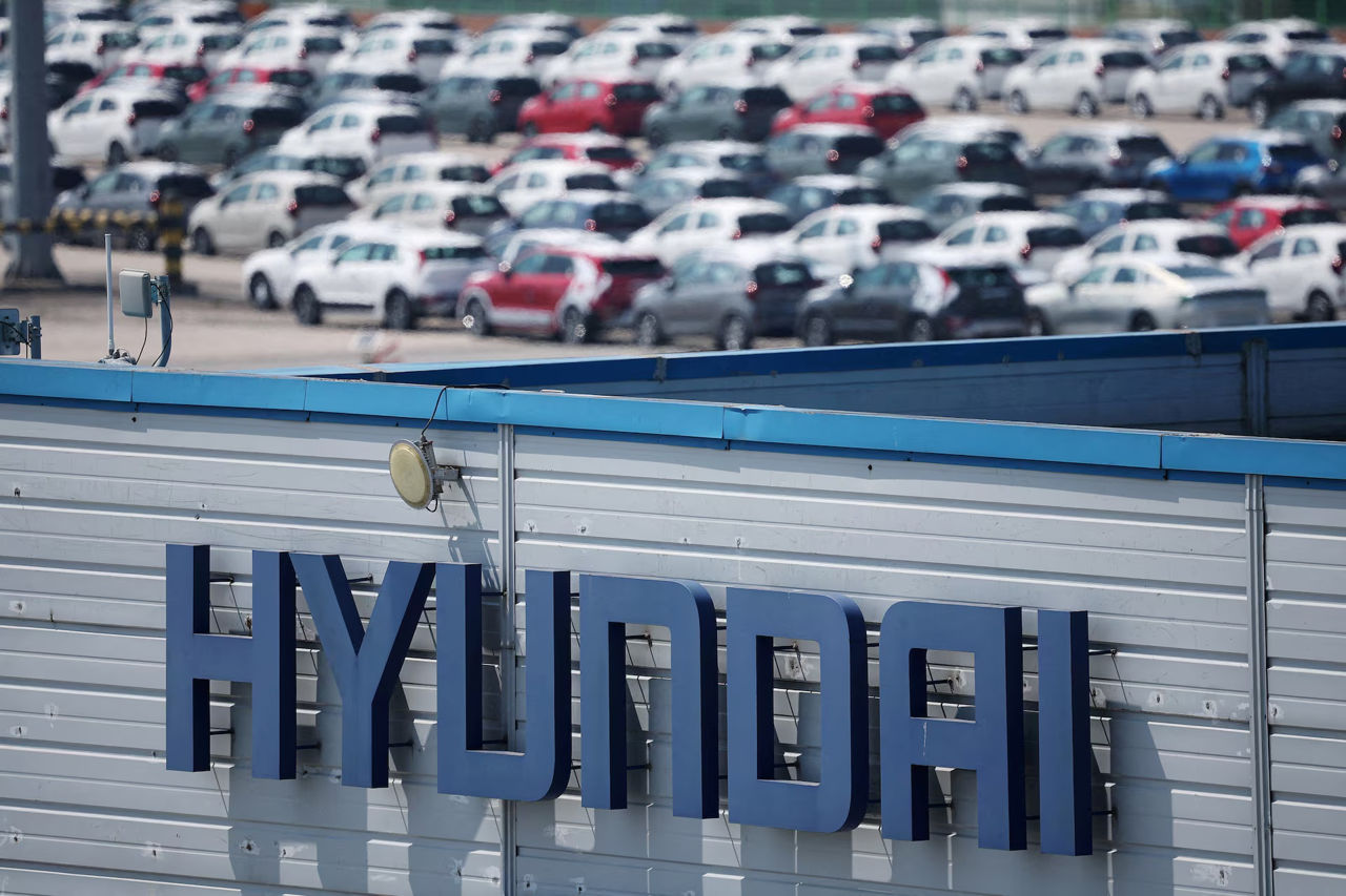 Hyundai отзывает почти 600 тысяч кроссоверов из-за проблем с подушками безопасности.