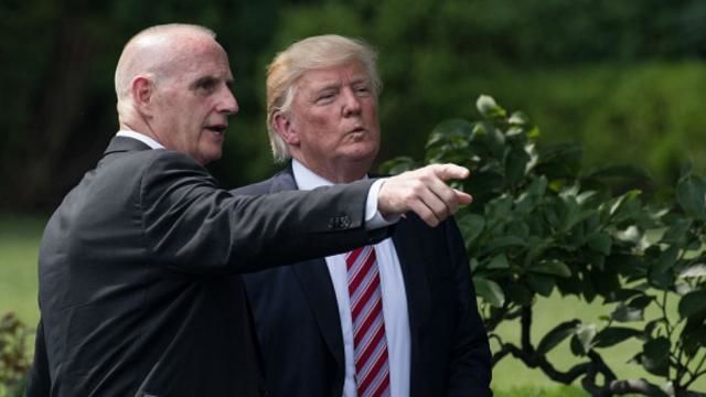Fostul bodyguard a povestit despre refuzul lui Trump de a primi prostituate în camera hotelului din Moscova.