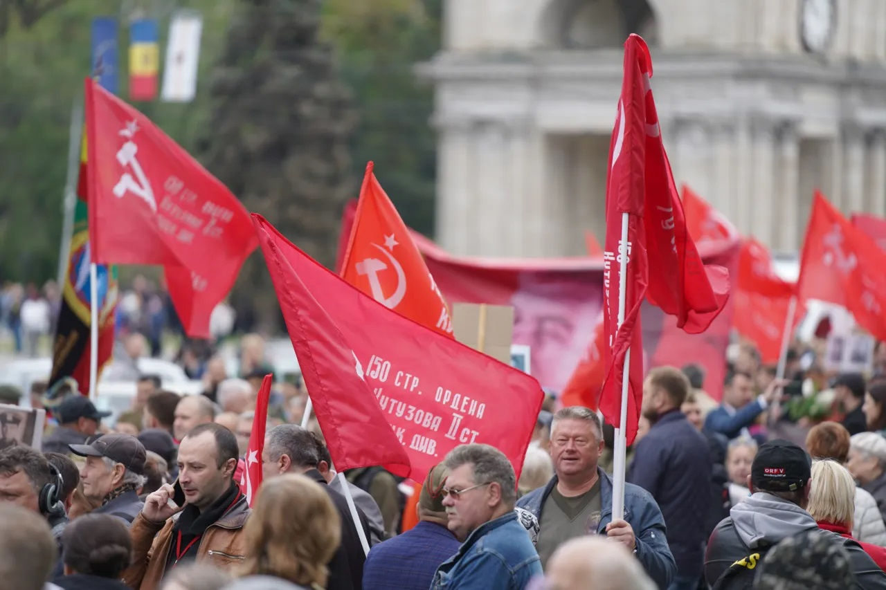 ПСРМ инициирует общественные слушания, посвященные Дню победы.