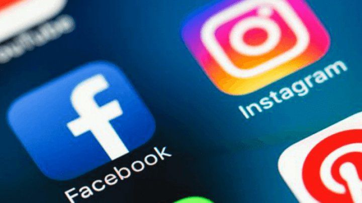 В работе Facebook и Instagram произошел крупный сбой.