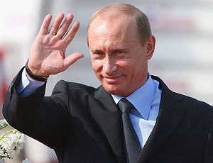 Кроме предложения присвоить Симферополю название «Путин», выступающие высказались за присоединение юго-востока Украины к России.