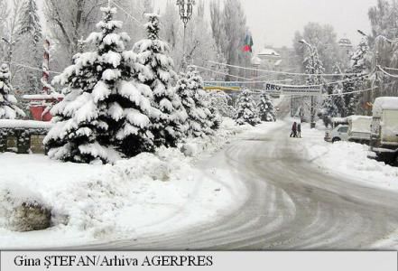 Pe timp de primăvară, a reuşit să intre în drepturi iarna. Foto: agerpres.ro