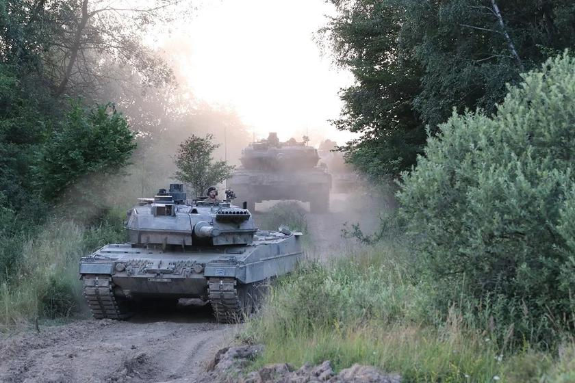 Литва создаст первый танковый батальон с новейшими Leopard 2 и БМП.