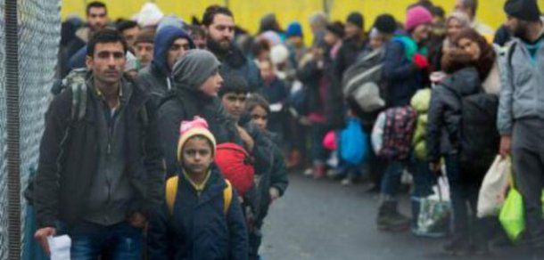 Portugalia se oferă să găzduiască 5.800 de refugiați în plus. Foto: agerpres.ro