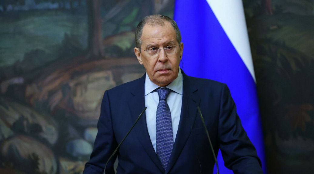 Лавров: "Безоглядное" расширение НАТО создает угрозу России.