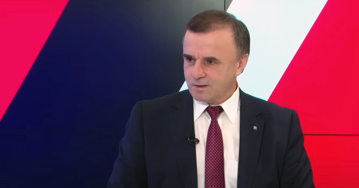 Экс-премьер Тарлев возвращается в политику: Мне небезразлично, что происходит в стране.
