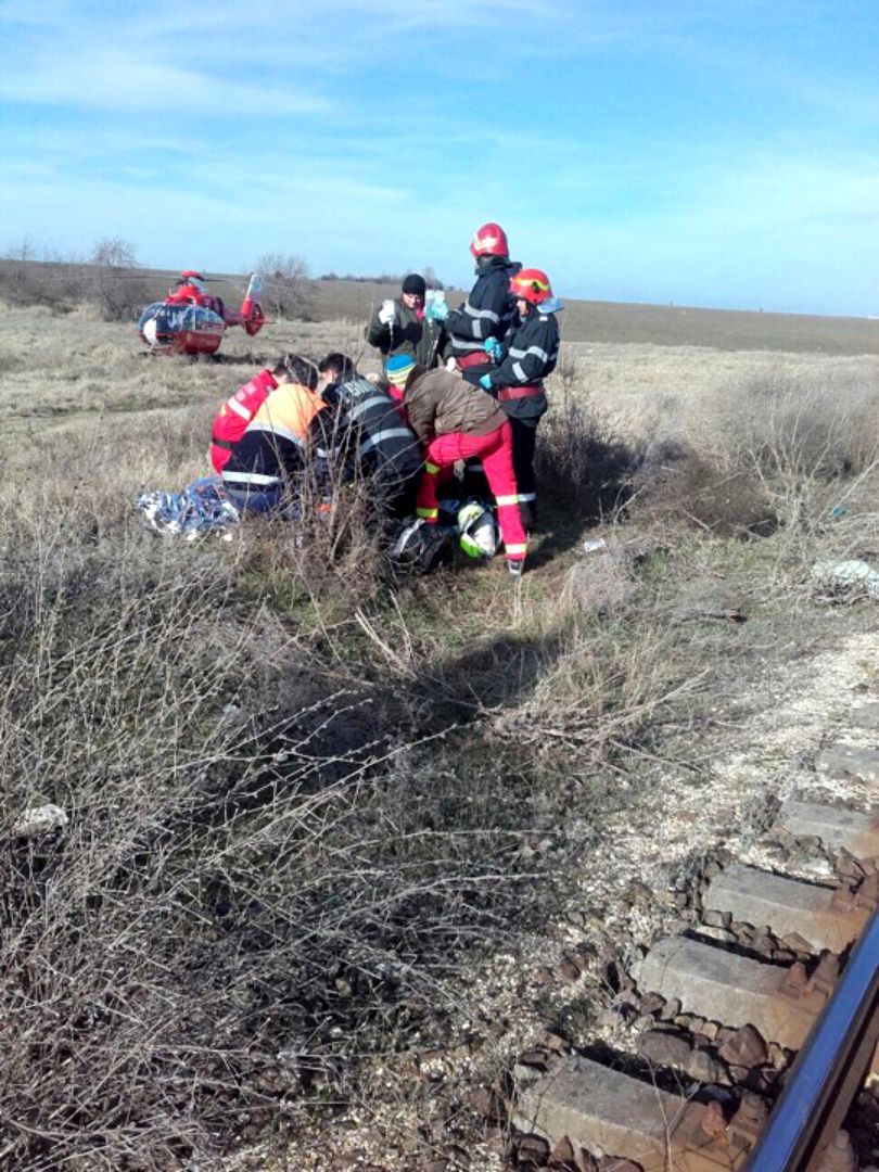 România: Un bărbat s-a aruncat sub tren. Medicii nu l-au putut salva