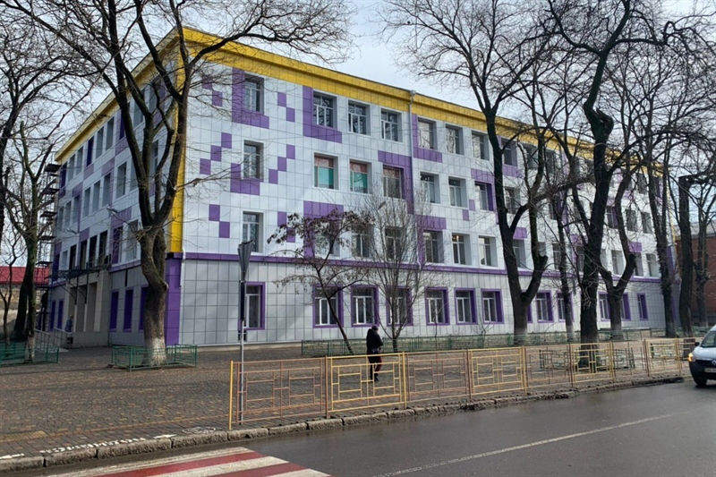 В Одессе из-за проблем с электричеством школы ушли на каникулы на два дня.