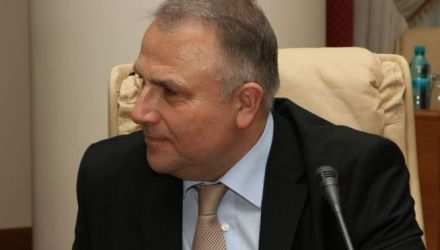 Igor Dodon a anunțat că în următoarele 10 zile va avea discuții cu deputații comuniști 