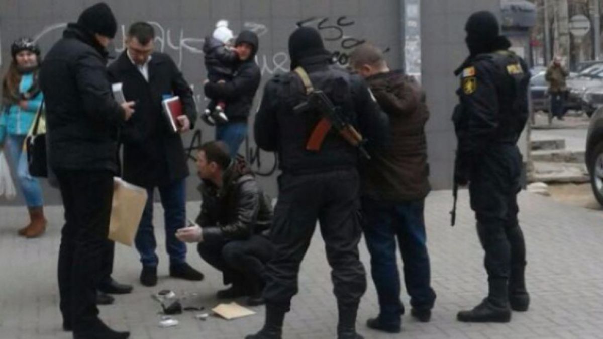 Funcţionar de la Pretura Centru, trimis în judecată pentru comercializarea drogurilor. Foto: igp.gov.md