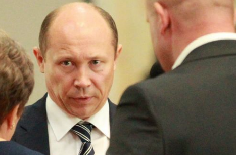 Валерий Стрелец подтвердил подлинность появившихся в сети записей телефонных разговоров чиновников.