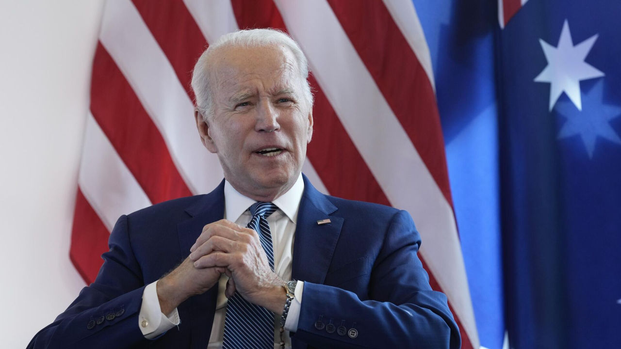 Байден заявил, что занимается внешней политикой США последние 207 лет.