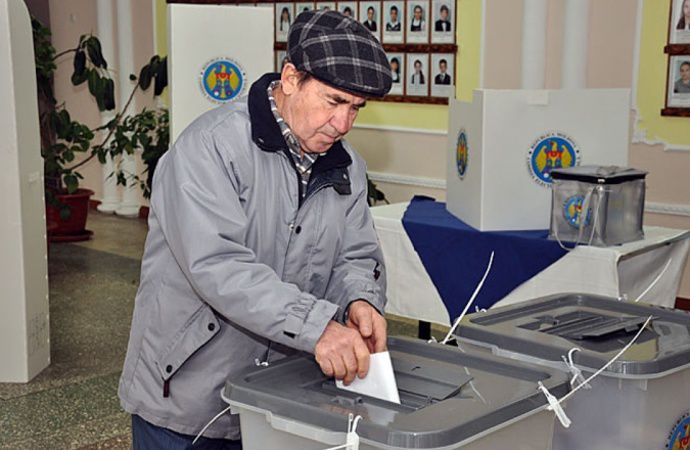 Восемь кандидатов начнут в пятницу кампанию по выборам президента.