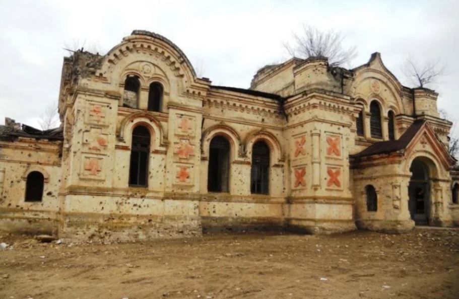 Реконструкция архитектурной жемчужины в Погребе откладывается.