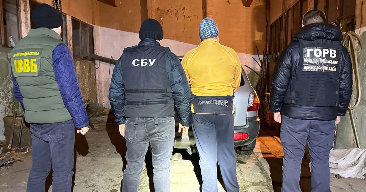 В Украине задержали "проводника" в Молдову, который оценил свои "услуги" в 6000 долларов.