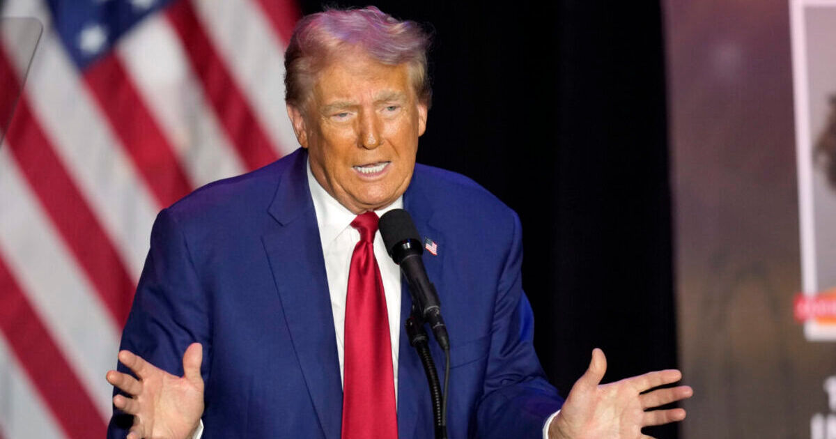 Donald Trump a numit-o pe Kamala Harris retardată mental de la naștere.