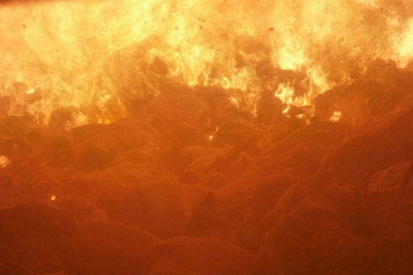 Incinerarea deșeurilor va fi reglementată de standarde europene