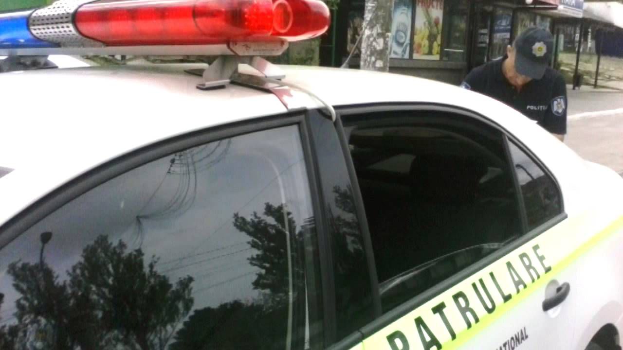 Trei şoferi din raionul Drochia s-au ales cu dosare penale şi vor trebui să plătească amenzi de mii de lei. Foto: youtube.com