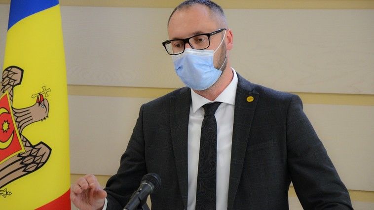 Депутат от PAS Серджиу Литвиненко.