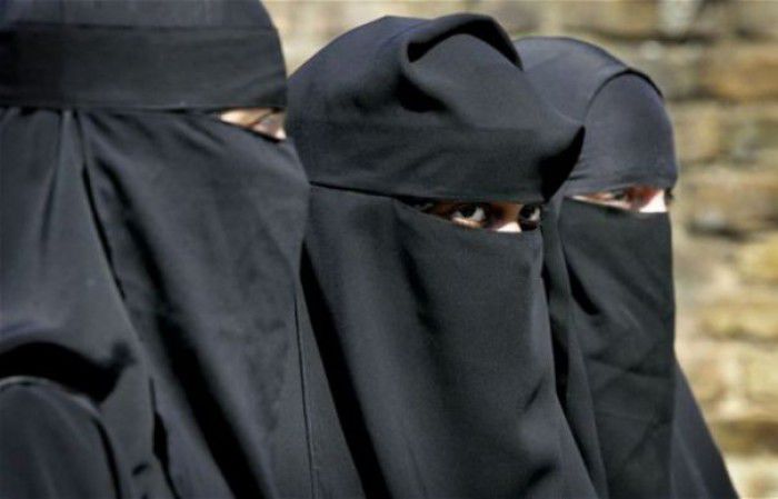 Statul Islamic ține în robie 5.000 de sclave sexuale. Foto: evz.ro