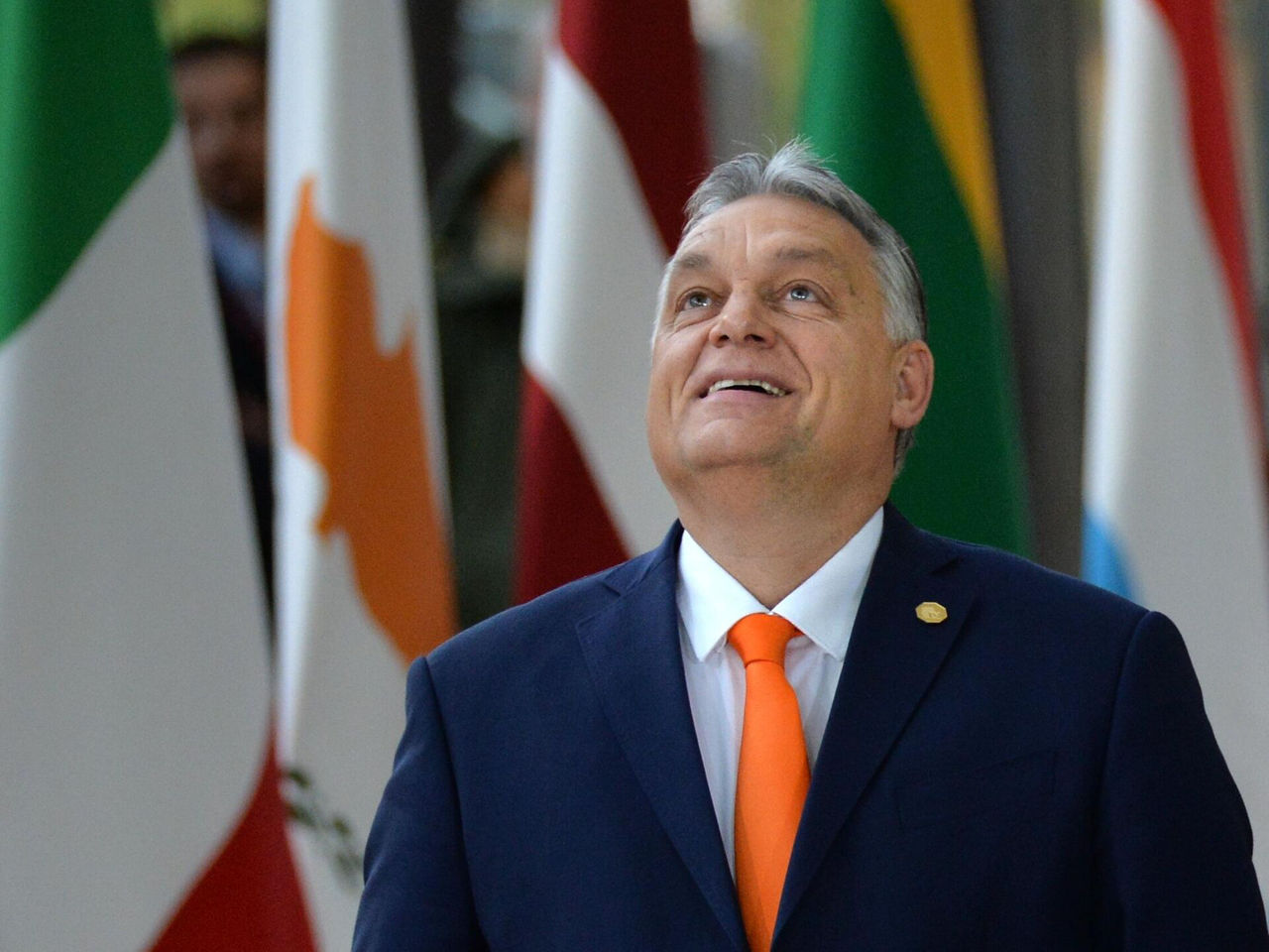 Орбан назвал "скучной шуткой" призыв Европарламента наказать Венгрию за нарушение ценностей.