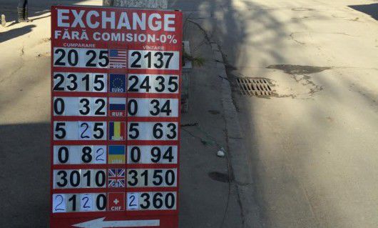 Pentru astăzi, 19 februarie, Banca Națională a stabilit un curs de schimb de 23,60 lei pentru un euro, cu 41 de bani mai puțin decât ieri.