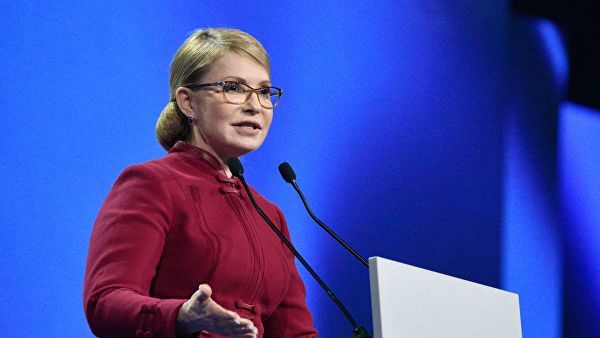 Тимошенко намерена внести в парламент Украины законопроект об импичменте.