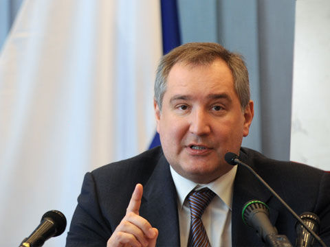 Вице-премьер РФ Дмитрий Рогозин прокомментировал отказ прибалтийских республик участвовать в одной антитеррористической коалиции с Россией.