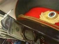 În rezultatul măsurilor de investigaţie, reţinerea a avut lor în biroul inspectorului în momentul primirii celor 6000 lei marcaţi.