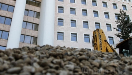 Депутаты могут перебраться в здание парламента к концу года. Фото: jurnal.md 