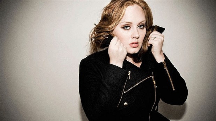 Adele a devenit mămică pentru prima dată pe 21 octombrie 2012.