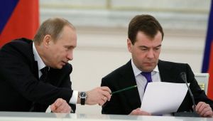 Amintim că Rusia a întrerupt livrările de gaze naturale către Ucraina în iunie 2014, din cauza unei dispute privind preţul gazului şi a unei datorii neîncasate de 5,3 miliarde de dolari.