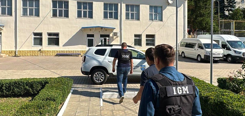 Граждан Армении и Азербайджана выдворили из Молдовы и запретили им въезд на пять лет.