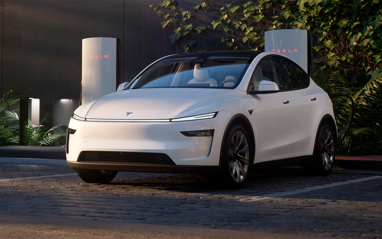 Tesla rechemă mii de automobile electrice Model Y din cauza lipsei probabile a unei etichete.