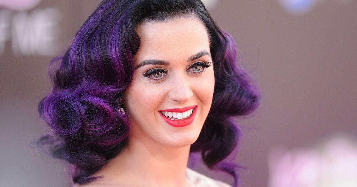 Cât a câștigat Katy Perry după un proces pentru o mănăstire