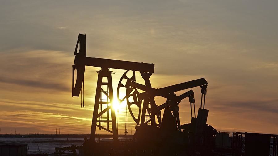 В Bank of America предсказали повышение цен на нефть до $100 за баррель.