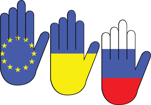 Acești bani ar fi fost, în linii mari, pachetul de salvare pe care Rusia l-a promis Ucrainei și ceea ce a cerut conducerea acesteia în mod public.