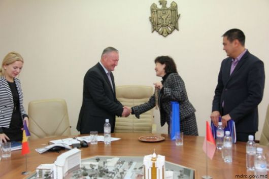 O delegaţie din Republica Kârgâzstan se află, în perioada 4-7 noiembrie, în Republica Moldova, pentru a studia politica dezvoltării regionale.