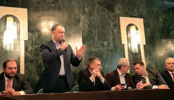 Igor Dodon la Forumul Civic. Foto: facebook.com