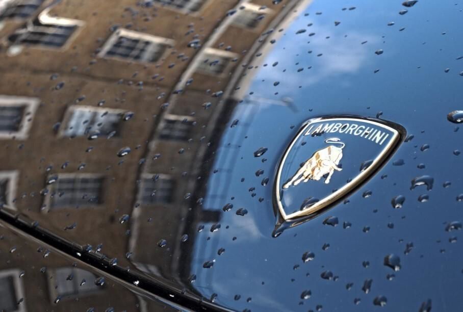 Volkswagen Group предложили продать Lamborghini за 7,5 миллиарда евро.