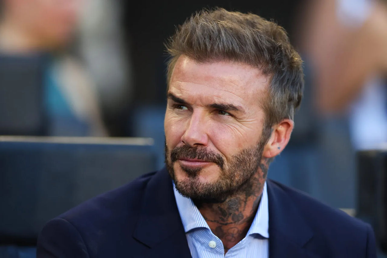 David Beckham va fi distins cu titlul de cavaler.
