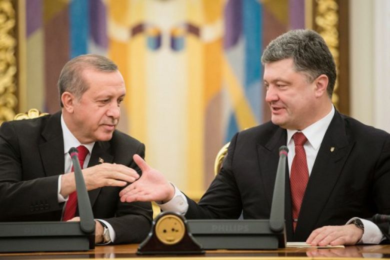 Порошенко и Эрдоган подписали чек на инвестиции в украинскую экономику в размере более 3 миллиардов гривен. Фото: epa.eu
